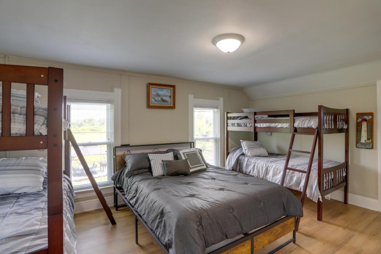 Welcoming Port Clinton Vacation Rental! エクステリア 写真